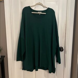 Cupio Women's Sweater in Dark Green